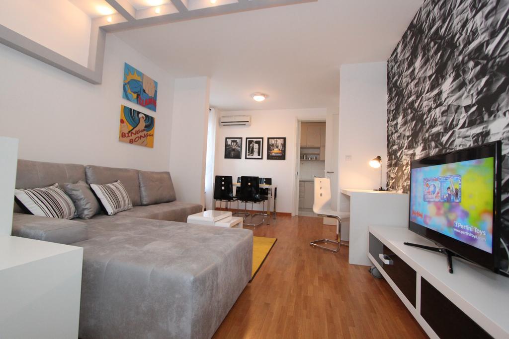New Belgrade Apartment Neven, Parking 5 Evra Dan Exterior foto